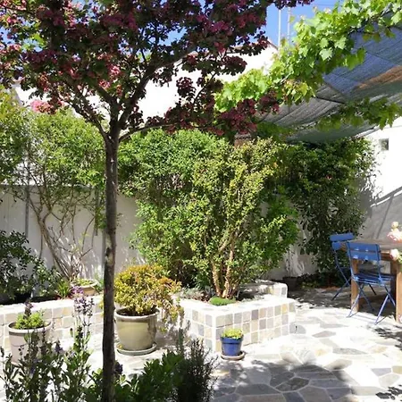 Chez Diego Maison Independante Au Coeur De * La Rochelle (Charente-Maritime)